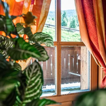 Mottolino Aparthotel 2*