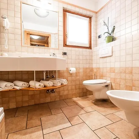 Aparthotel Mottolino 2*