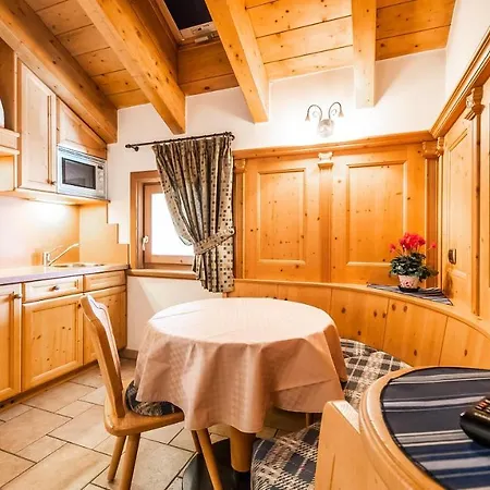 Aparthotel Mottolino 2*